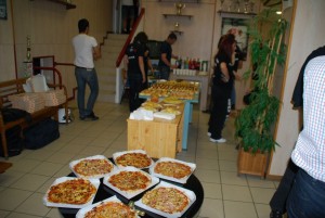 buffet-130607-07